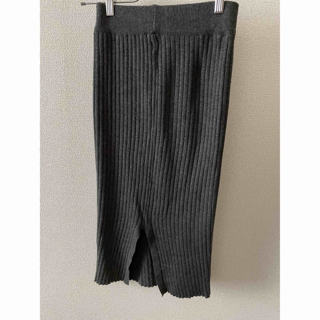 SPIGA(スピーガ)のニットタイトスカート レディースのスカート(ひざ丈スカート)の商品写真