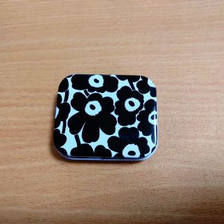 マリメッコ(marimekko)のマリメッコ ノベルティ ピルケース(小物入れ)