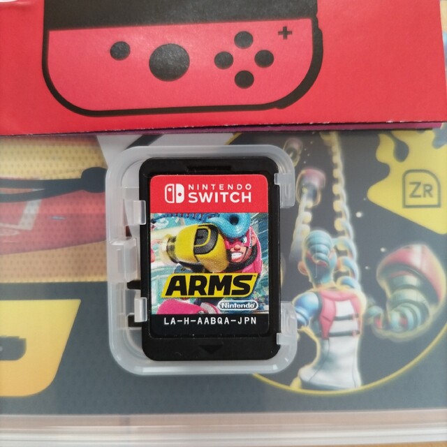 ARMS Switch エンタメ/ホビーのゲームソフト/ゲーム機本体(家庭用ゲームソフト)の商品写真