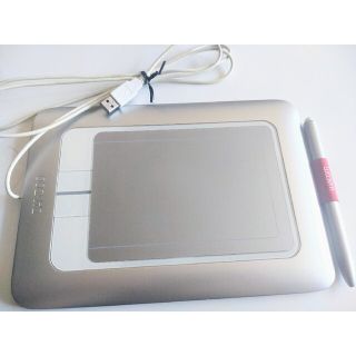 ワコム(Wacom)のWacom　ペンタブ　CTH-461【ジャンク品】(タブレット)