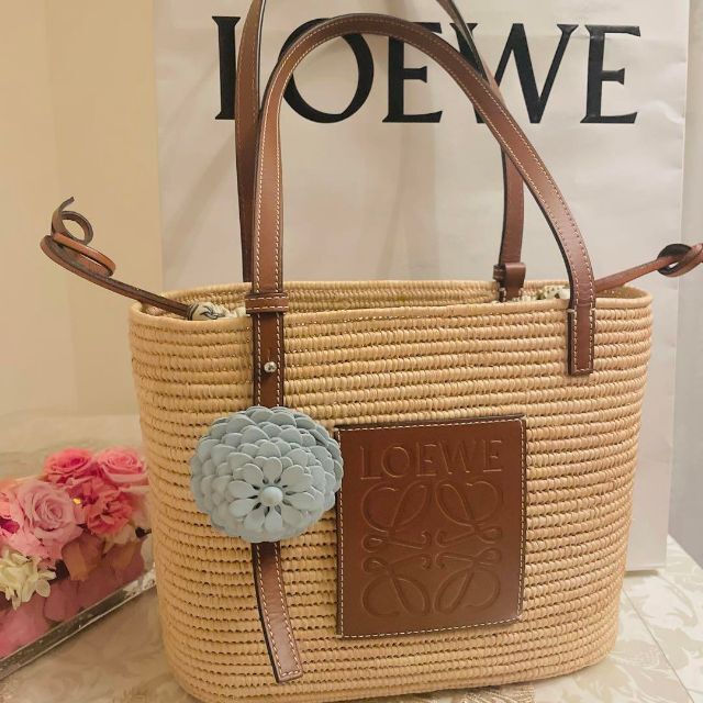 ☆ ドローストリングポーチとお花ブローチ付き☆LOEWE カゴバッグ