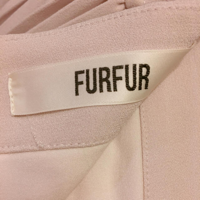 fur fur(ファーファー)のFURFUR 脇プリーツパンツ ピンク レディースのパンツ(カジュアルパンツ)の商品写真