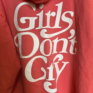 Girls Don’t Cry ガールズドントクライ　パーカー　Lサイズ