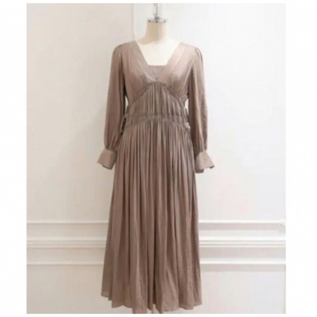 her lip to  Side Bow Vintage Twill Dress