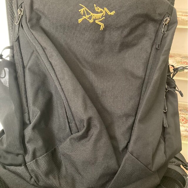 一番の贈り物 ARCTERYX マンティス26 バックパック ブラック バッグ ...