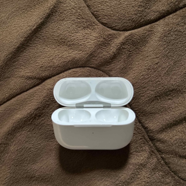 AirPods Pro ケースと、箱、充電器