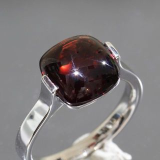 メール便可/取り寄せ トレセンテ ガーネット リング 12号 6.8g K18WG