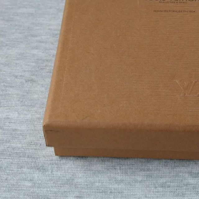 LOUIS VUITTON - ☆格安 LOUIS VUITTON(ルイヴィトン) BOX☆の通販 by