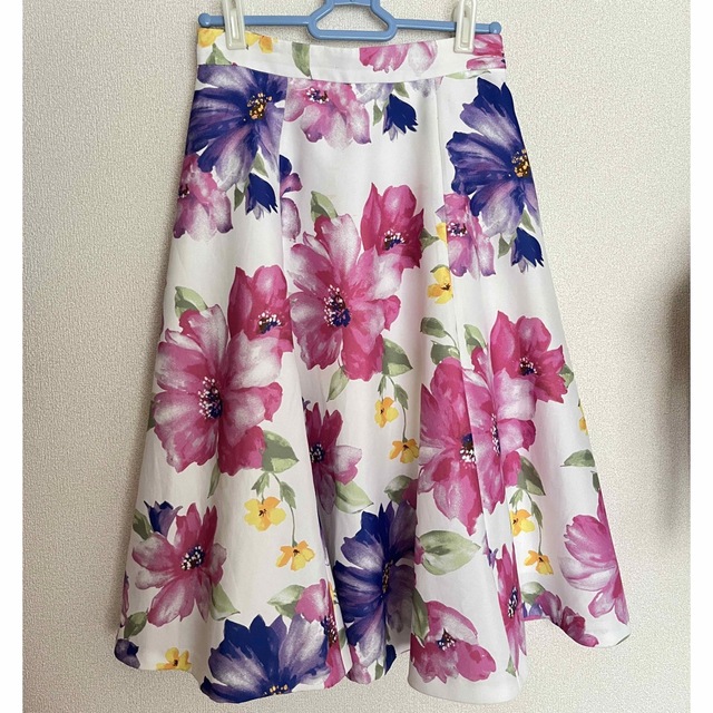 Rirandture(リランドチュール)のリランドチュール　大花　スカート レディースのスカート(ロングスカート)の商品写真