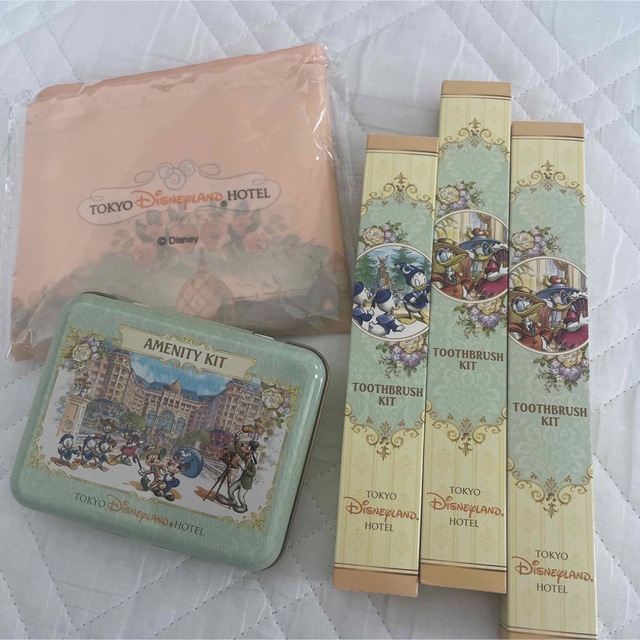 Disney(ディズニー)のディズニーランドホテル　エコバッグ エンタメ/ホビーのおもちゃ/ぬいぐるみ(キャラクターグッズ)の商品写真