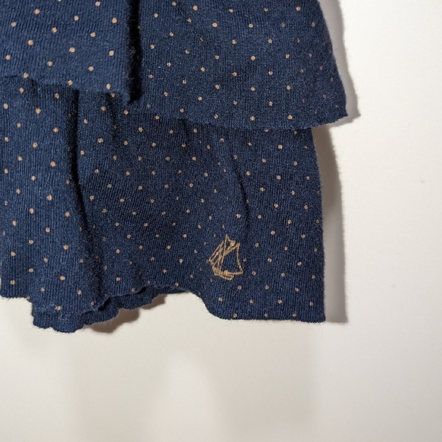 PETIT BATEAU(プチバトー)のPETIT BATEAU プチバトー フリルワンピース 102cm used キッズ/ベビー/マタニティのキッズ服女の子用(90cm~)(ワンピース)の商品写真