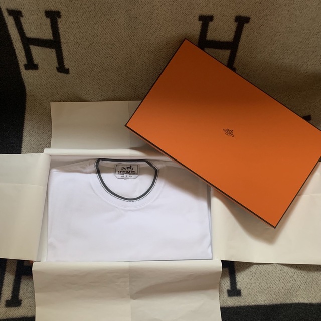 Hermes - エルメス メンズ Tシャツ サドルステッチ 新品未使用の通販