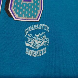NBA シャーロットホーネッツ リメイクプリントTシャツ