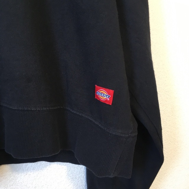 Dickies(ディッキーズ)のDICKIES ディッキーズ　スウェット　トレーナー　ブラック レディースのトップス(トレーナー/スウェット)の商品写真