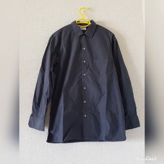 ユニクロ(UNIQLO)のUNIQLO　U　シャツ(シャツ)