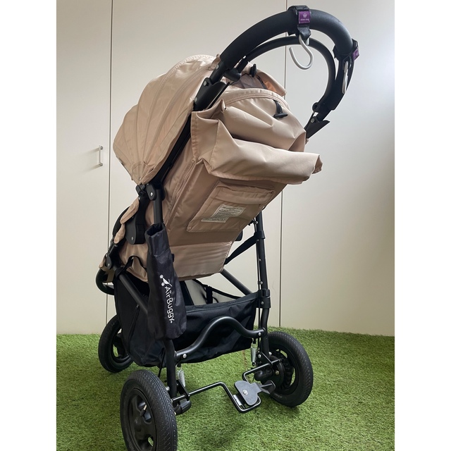 AIRBUGGY(エアバギー)の美中古　Airbuggy COCO エアバギーココ　ブレーキモデル キャメル　 キッズ/ベビー/マタニティの外出/移動用品(ベビーカー/バギー)の商品写真