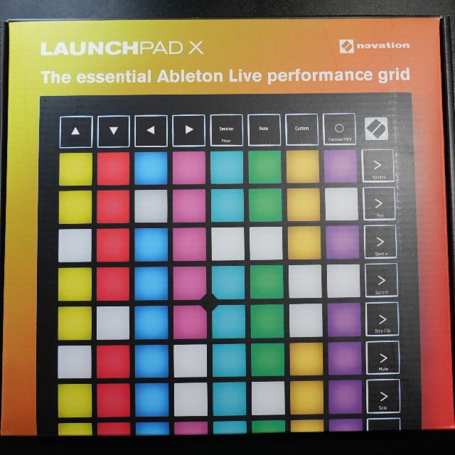 novation LAUNCHPAD X MIDIグリッドコントローラー novation LAUNCHPAD X MIDIグリッドコントローラー