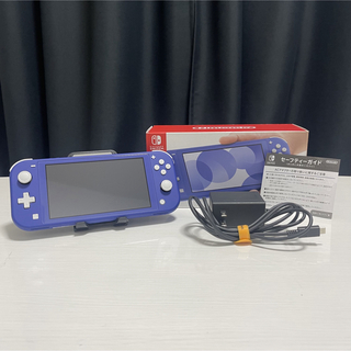 ニンテンドースイッチ(Nintendo Switch)の【美品】Nintendo Switch LITE ブルー(携帯用ゲーム機本体)