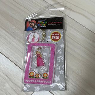 ニンテンドウ(任天堂)のゆらゆらアクリルキーホルダー　ピーチ(キャラクターグッズ)