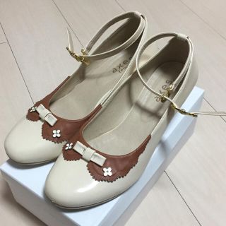 アクシーズファム(axes femme)のaxes femme バイカラー エナメルパンプス■ホワイト×キャメル Lサイズ(ハイヒール/パンプス)