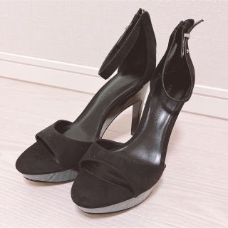 チャールズアンドキース(Charles and Keith)の新品　CHARLES & KEITH 厚底　ピンヒール　サンダル　  ブラック(サンダル)