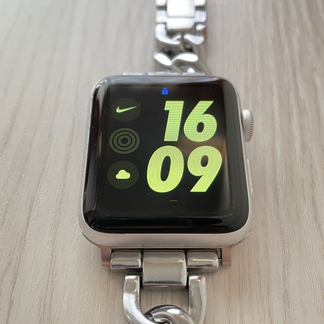 Apple watch アップルウォッチ series2 NIKE 42mmスマートフォン/携帯電話