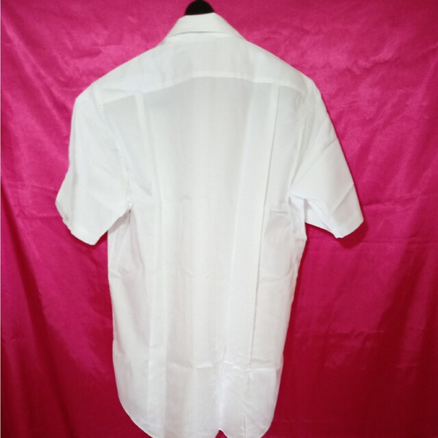 UNIQLO(ユニクロ)のユニクロ　ロカビリー 半袖シャツ イタリアンカラー　白 XL メンズのトップス(シャツ)の商品写真