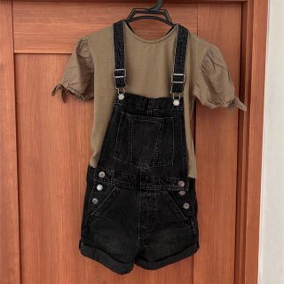 ギャップ(GAP)の美品！GAP ギャップ サロペット 黒 ショートパンツ M 130(パンツ/スパッツ)