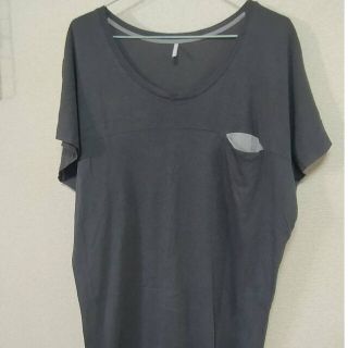 ユニクロ(UNIQLO)のユニクロ Tシャツ グレー(Tシャツ(半袖/袖なし))