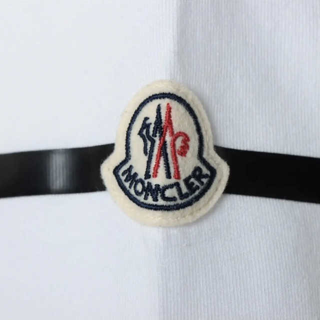 MONCLER - ☆現行モデル☆ 新品 MONCLER 長袖Tシャツ ロンT M