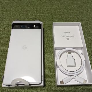 グーグルピクセル(Google Pixel)のPixel6a 128GB 白 SIMフリー(スマートフォン本体)