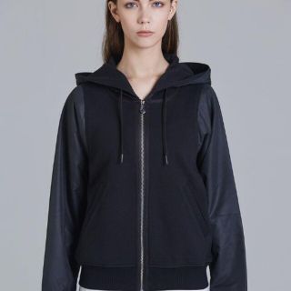 サカイ(sacai)の入手困難★新同★大人気ヨガブランド★アムニー/AUMNIE★異素材ジップアップ(ブルゾン)