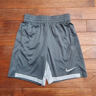 ナイキ(NIKE)のナイキ　ショートパンツ(パンツ/スパッツ)