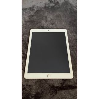 アップル(Apple)の【中古品】iPad 第7世代 128GB ゴールド 【ジャンク品】(タブレット)