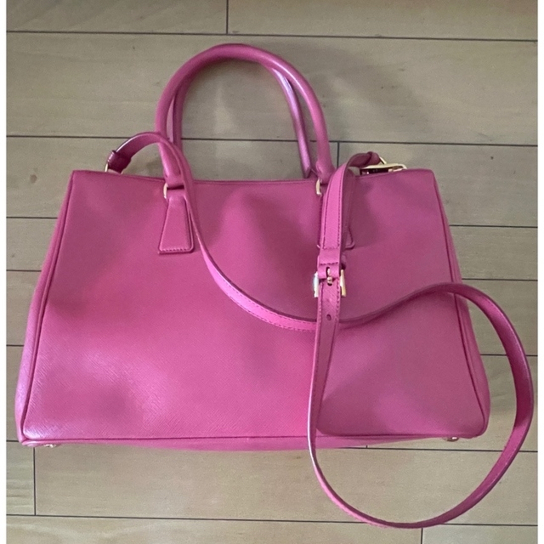 PRADA プラダ 美品 バッグ サフィアーノ 2way ピンク