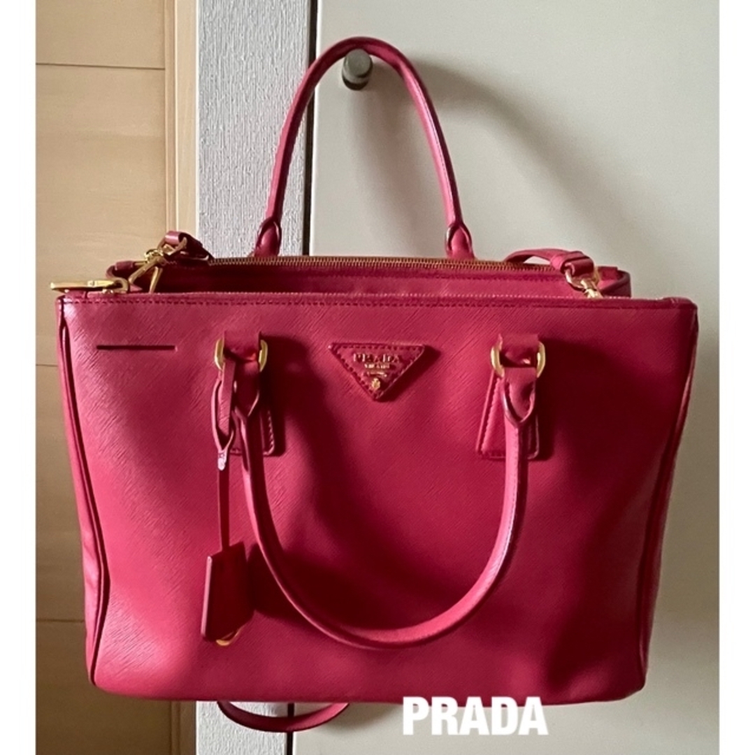 PRADA プラダ ショルダー ハンドバッグ レザー