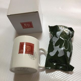 タリーズコーヒー(TULLY'S COFFEE)のタリーズカップとマスコットひとつ  未使用と未開封(グラス/カップ)