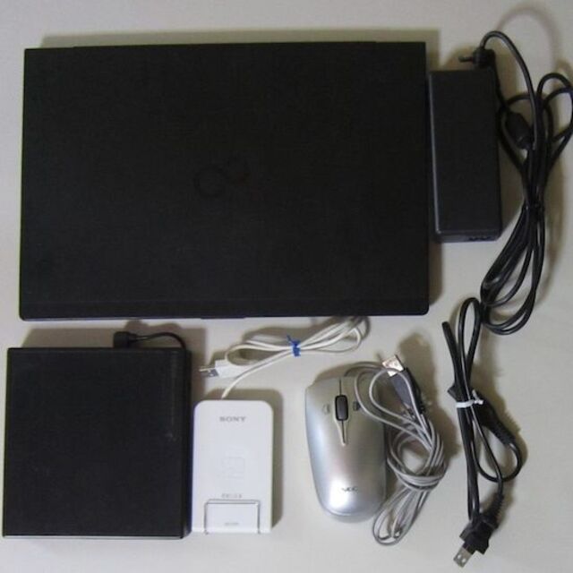 3538 富士通 LIFEBOOK U937/R 8GB/SSD512GB