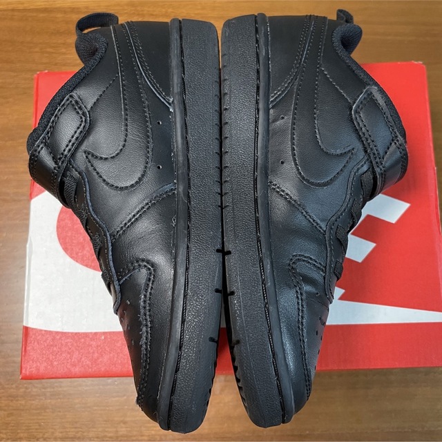 NIKE(ナイキ)のNIKE COURT BOROUGH LOW 2 BLACK 19cm キッズ/ベビー/マタニティのキッズ靴/シューズ(15cm~)(スニーカー)の商品写真