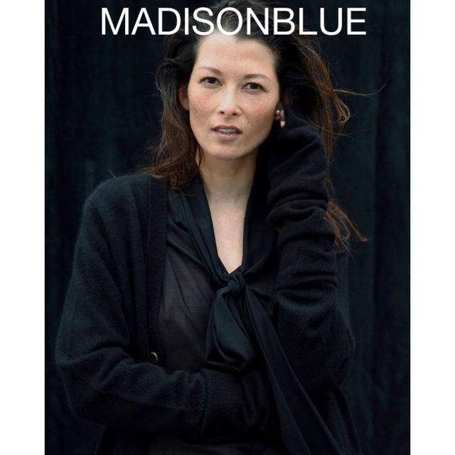 新品本物 ブラウス 【MADISONBLUE 23区 】シルクジョーゼットボウタイ