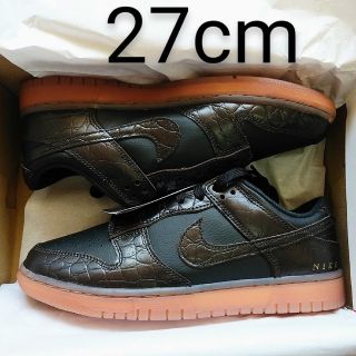 ナイキ ダンク ベルベット ブラウン アンド ブラック27cm