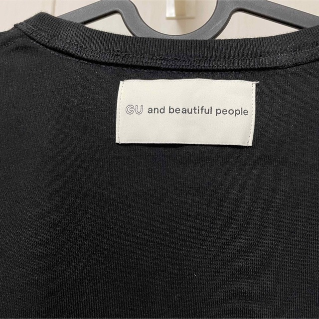 beautiful people(ビューティフルピープル)のGU×beautiful people リバーシブル Tシャツ・ソックス レディースのトップス(Tシャツ(半袖/袖なし))の商品写真