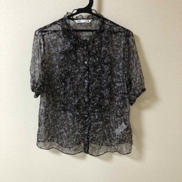 ZARA(ザラ)のZARA シフォンブラウス　 レディースのトップス(シャツ/ブラウス(半袖/袖なし))の商品写真