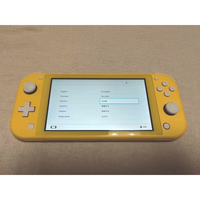 本体のみ　Switch Lite イエロー　ポケットモンスターソード付き