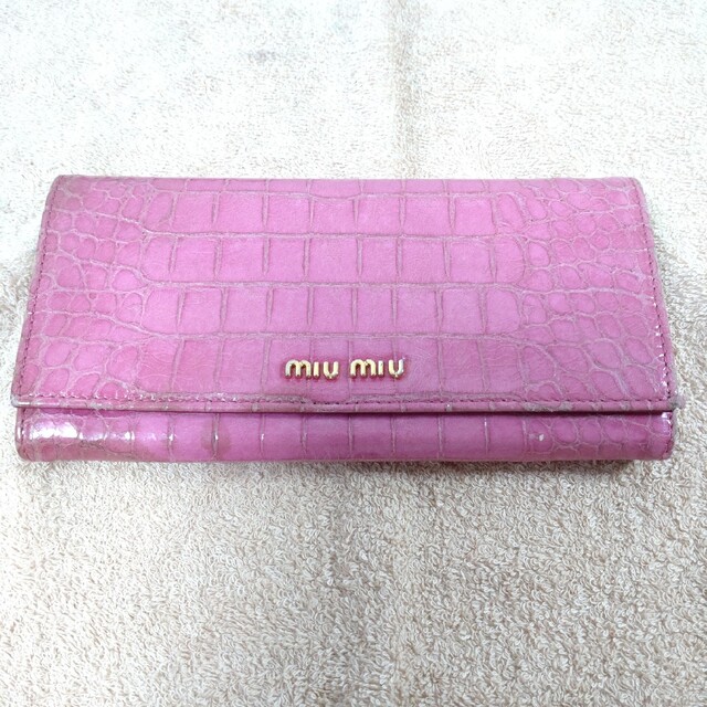 miumiu MIUMIUミュウミュウ長財布 ピンク 中古の通販 by まりも