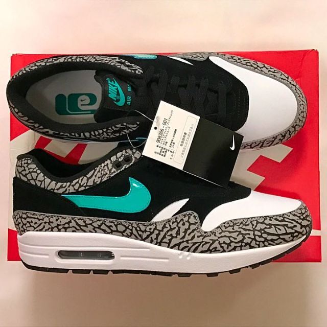 NIKE(ナイキ)のatmos NIKE AIR MAX 1 ELEPHANT 2017 28.5 メンズの靴/シューズ(スニーカー)の商品写真