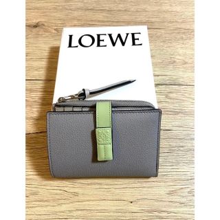 ロエベ(LOEWE)のお値下げ不可LOEWE スリムジップ　バイフォールドウォレット(財布)