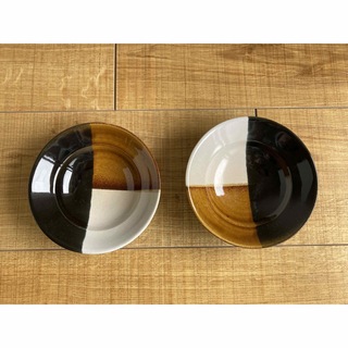 ハサミ(HASAMI)の波佐見焼 長十郎窯 白×黒×茶 小鉢2点セット 器 茶碗 ボウル 取皿 食器(食器)