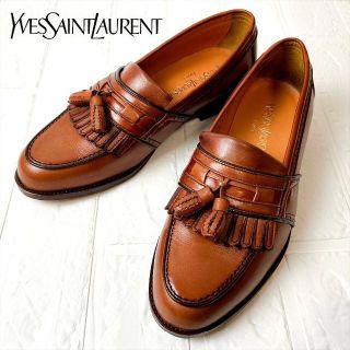 イヴサンローラン(Yves Saint Laurent)の【未使用に近い極美品】イヴサンローラン タッセルローファー　ブラウン(ドレス/ビジネス)