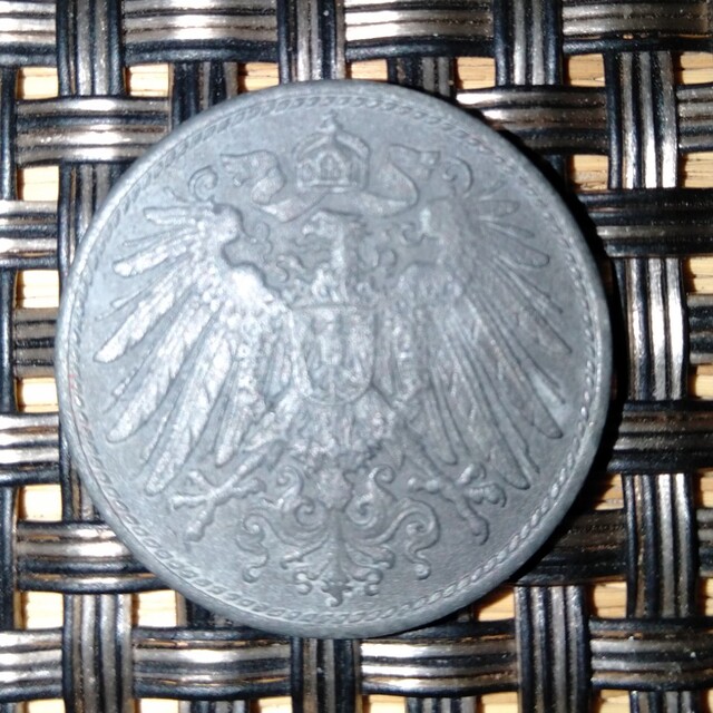 ドイツ（ワイマール共和国）の亜鉛貨　1922年 エンタメ/ホビーの美術品/アンティーク(貨幣)の商品写真